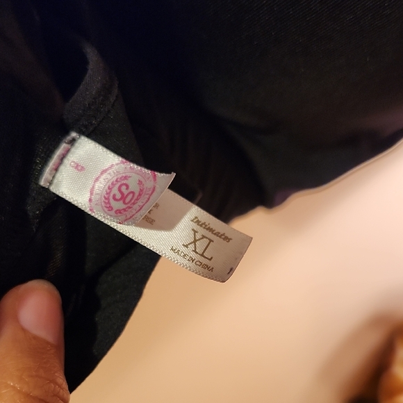 SO Black Sports Bra - Picture 4 of 4